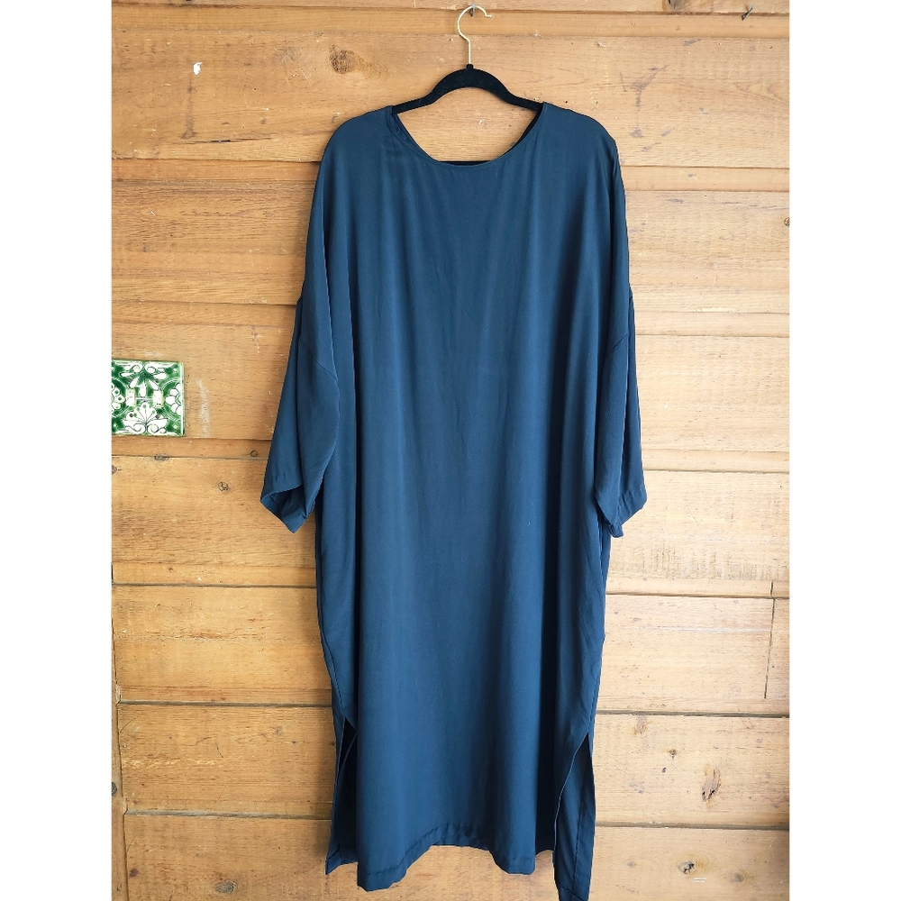 J. Peterman 100% Silk Kaftan